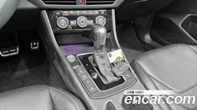 Volkswagen Jetta 2021 — Photo 22/34