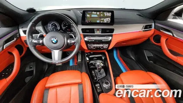 BMW X2 2022 — Фото 10/20