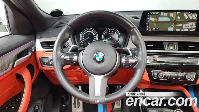 BMW X2 2022 — Фото 13/20