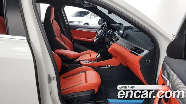 BMW X2 2022 — Photo 29/31