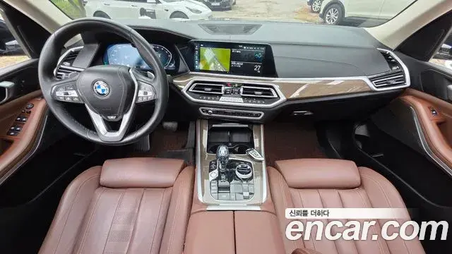 BMW X5 2022 — ფოტო 10/31
