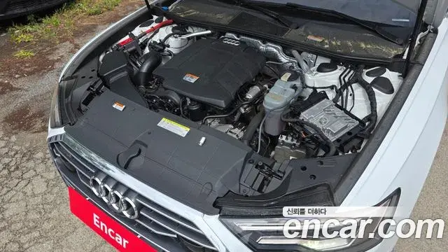 Audi A6 2021 — Şəkil 7/32