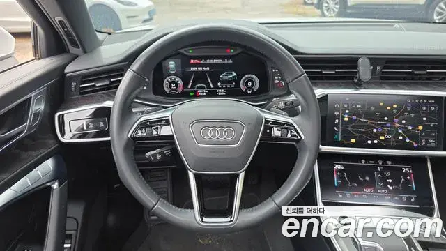 Audi A6 2021 — Şəkil 24/32