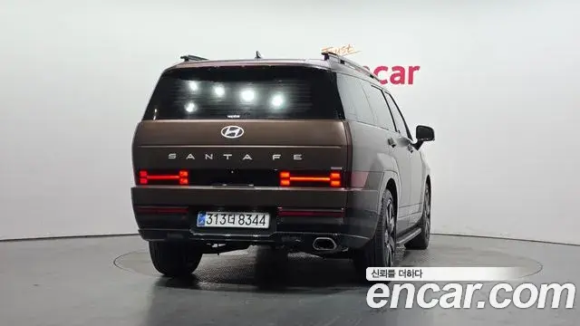 Hyundai Santa Fe 2025 — Фото 4/20
