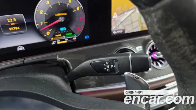 Mercedes-Benz E-Class 2019 — ფოტო 14/36