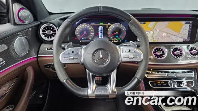 Mercedes-Benz E-Class 2019 — ფოტო 23/36