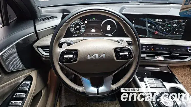 Kia K8 2021 — Photo 9/20