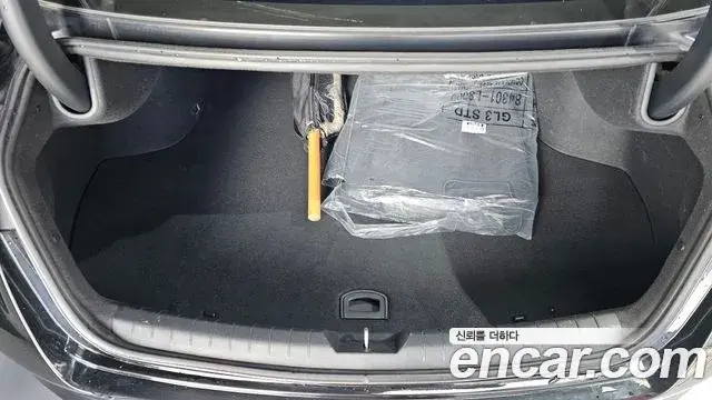Kia K8 2021 — Photo 6/20