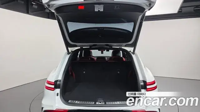 Genesis GV70 2025 — ფოტო 15/20