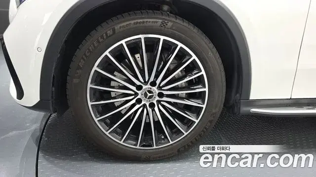 Mercedes-Benz GLC-Class 2025 — Фото 5/20