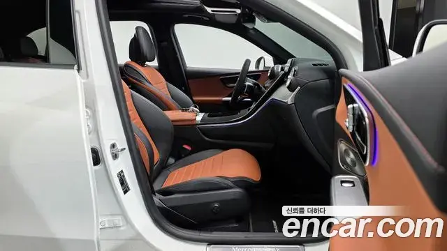 Mercedes-Benz GLC-Class 2025 — ფოტო 24/33