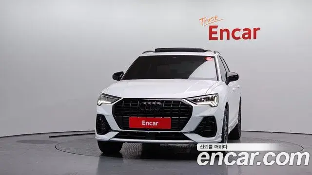 Audi Q3 2025 — Photo 12/32