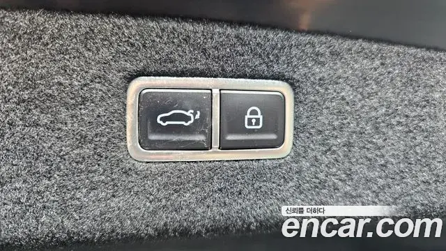 Genesis G90 2022 — Photo 3/41