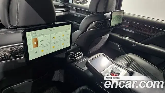 Genesis G90 2022 — Photo 13/41