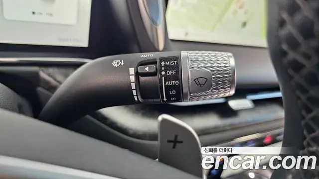 Genesis G90 2022 — Photo 22/41