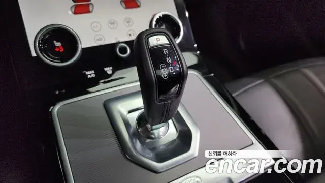 Land Rover Range Rover Evoque 2019 — Фото 9/20