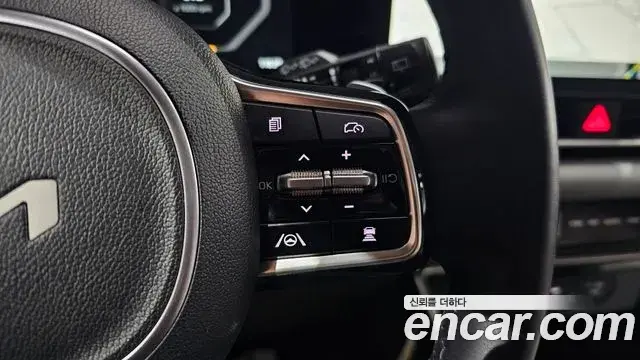 Kia Carnival 2024 — Фото 15/20