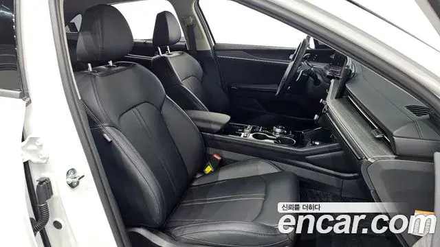 Kia K5 2025 — Photo 30/31