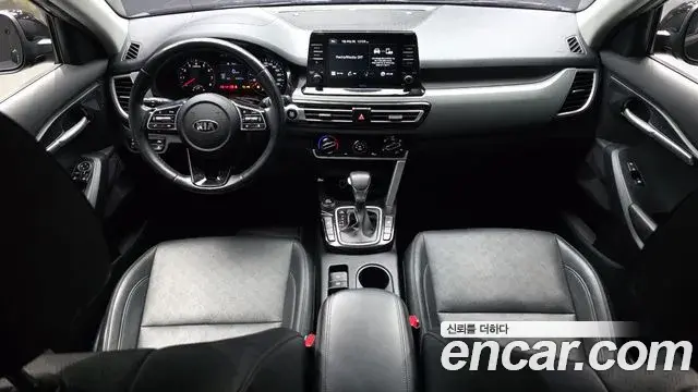 Kia Seltos 2020 — Photo 9/32