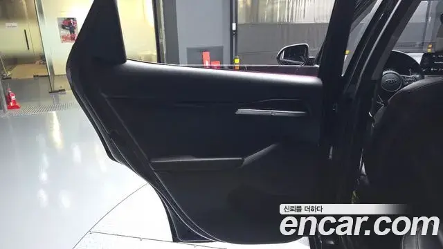 Kia Seltos 2020 — Photo 11/32