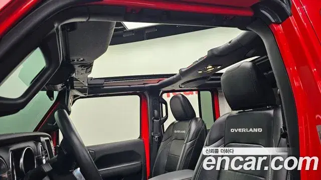 Jeep Wrangler 2023 — ფოტო 13/30