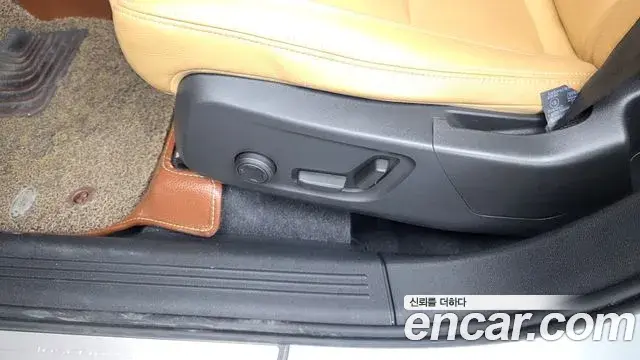 Volvo XC40 2019 — Şəkil 6/34