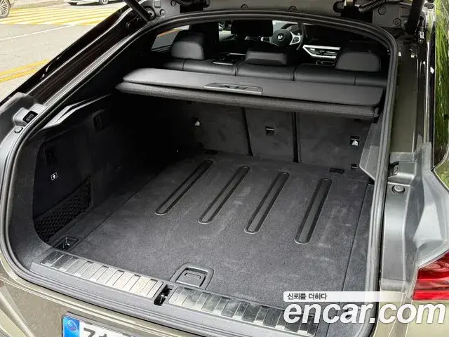 BMW X6 2025 — Photo 14/20