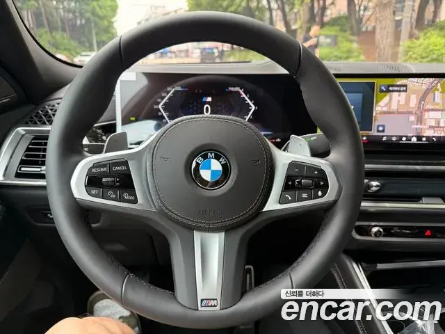 BMW X6 2025 — Photo 16/20