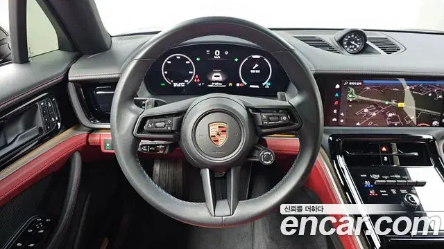 Porsche Panamera 2024 — Photo 14/31