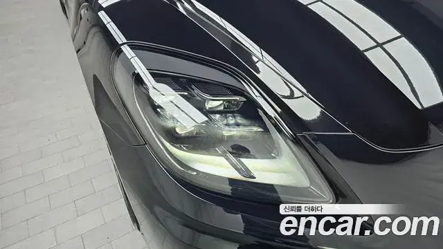 Porsche Panamera 2024 — Photo 19/31