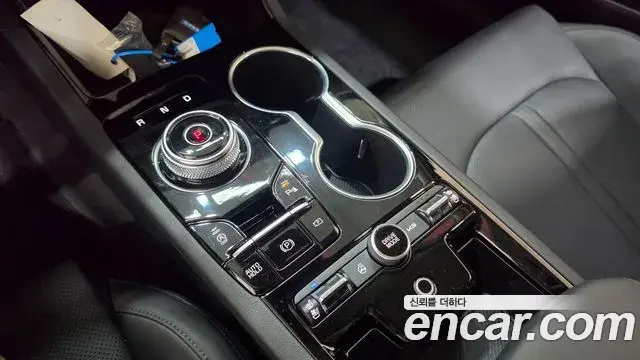 Kia K5 2025 — ფოტო 4/18