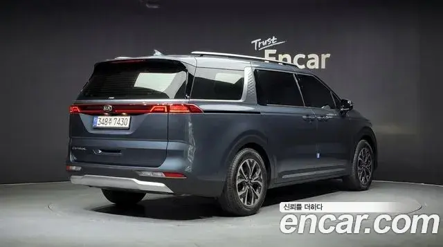Kia Carnival 2020 — Фото 2/20