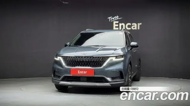 Kia Carnival 2020 — Фото 3/20