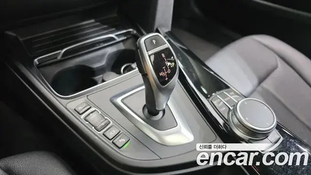BMW 4 Series 2019 — Фото 9/20