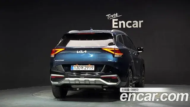 Kia Sportage 2023 — ფოტო 29/32