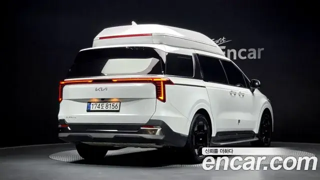 Kia Carnival 2024 — Şəkil 15/20