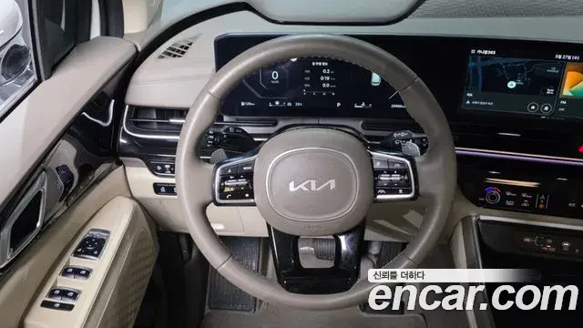 Kia Carnival 2024 — Şəkil 14/20