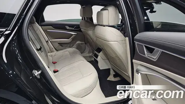 Audi A6 2025 — Photo 25/35