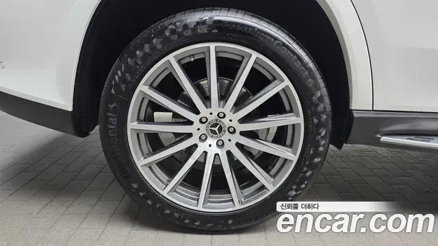 Mercedes-Benz GLS-Class 2021 — ფოტო 7/34