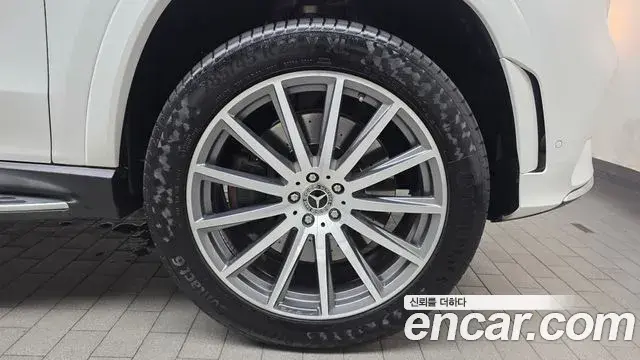 Mercedes-Benz GLS-Class 2021 — ფოტო 17/34