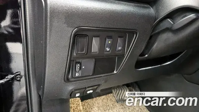 Renault Samsung QM6 2019 — ფოტო 11/35