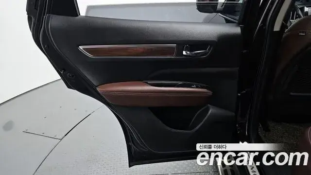 Renault Samsung QM6 2019 — ფოტო 15/35