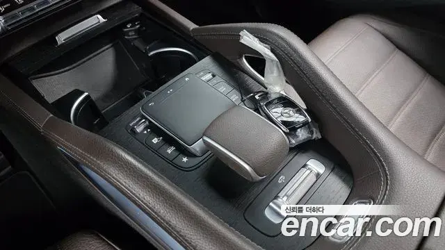 Mercedes-Benz GLS-Class 2022 — ფოტო 24/35