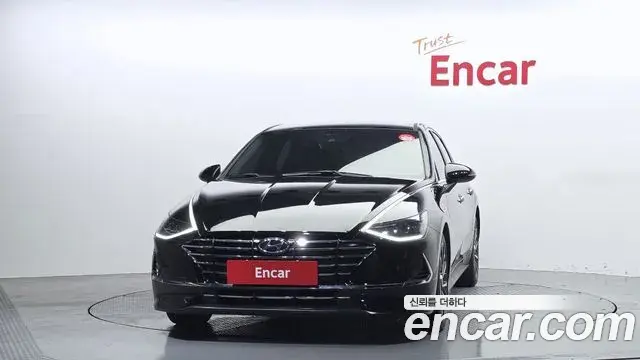 Hyundai Sonata 2019 — Фото 3/20