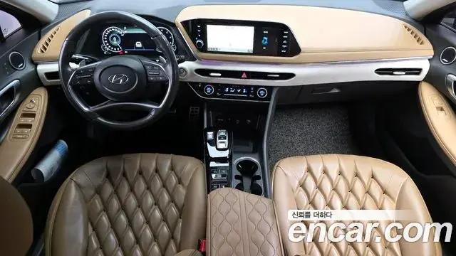 Hyundai Sonata 2019 — Фото 7/20