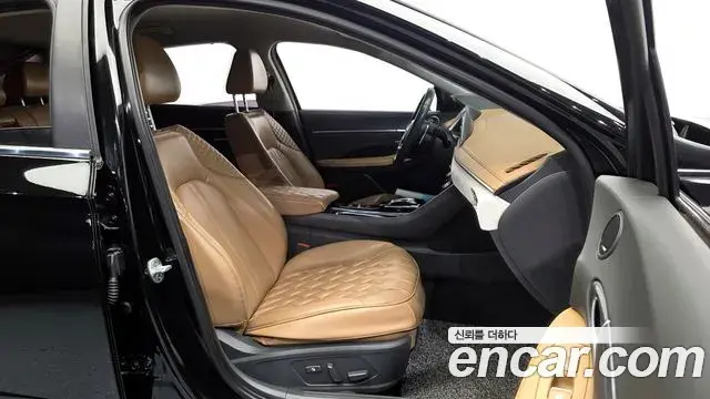 Hyundai Sonata Hybrid 2019 — Photo 3/33