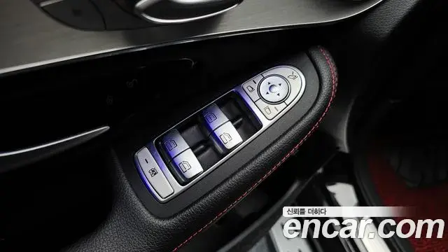Mercedes-Benz GLC-Class 2022 — Фото 15/20