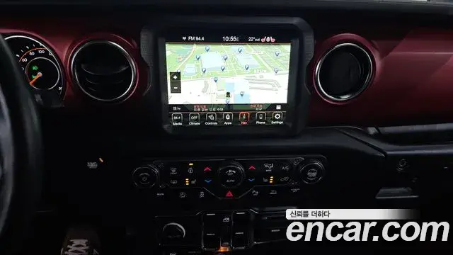 Jeep Wrangler 2023 — Фото 15/20