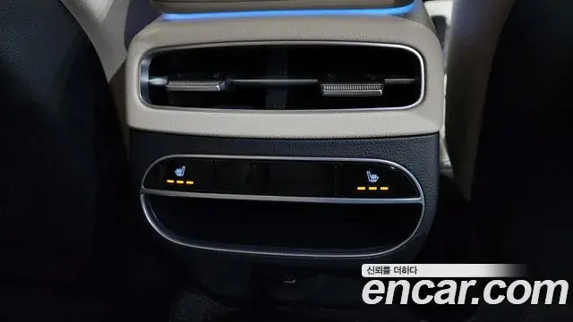 Genesis GV70 2023 — Şəkil 21/37