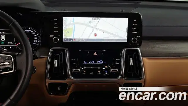 Kia Sorento 2020 — Фото 14/20